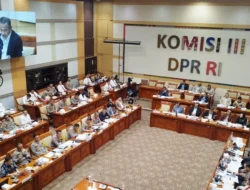Bahas Polemik Dugaaan Pelanggaran Etik, Ipda Rudy Soik Hadiri Langsung Rapat Dengar Pendapat Komisi III DPR