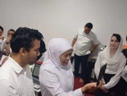 Unggul Quik Count Pilkada Jawa Timur, Khofifah Dapat Ucapan Selamat dari Jokowi