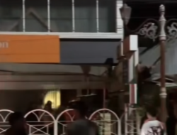 Kebakaran Bank BTPN Bantul: Damkar Gerak Cepat, Api Berhasil Dipadamkan