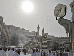 Cuaca Panas di Tanah Suci, Jamaah Calon Haji Diimbau Gunakan Pelindung Diri