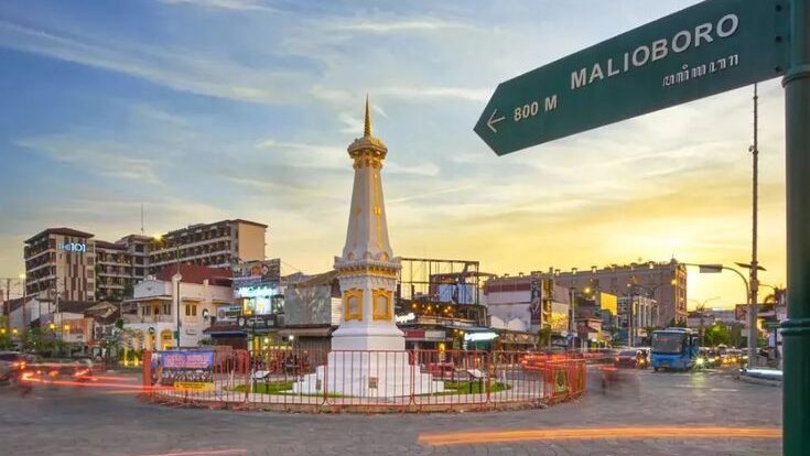 Gambar Tugu Yogyakarta sebagai Ikon Kota Jogja