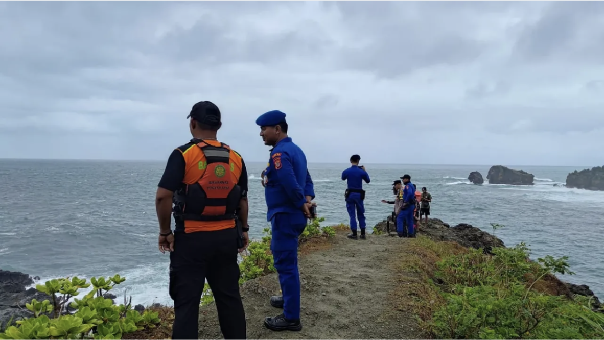 Pencarian wisatawan hilang