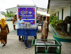 Polda DIY Salurkan 1.954 Paket Makanan Bergizi Gratis dari Dapur SPPG di Sentolo Kulonprogo