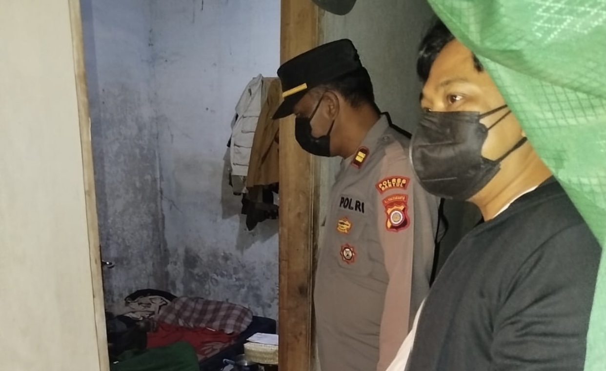 Seorang pria ditemukan meninggal dunia di rumahnya