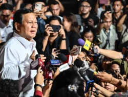 Pengamat Politik Sebut Prabowo Jalankan Strategi Total Football