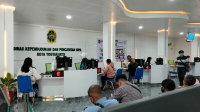 Layanan Tetap Buka, Warga Kota Jogja Bisa Rekam KTP Saat Hari Pilkada