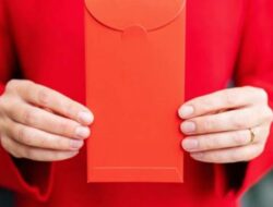 Ternyata Pemberian Angpao Ada Aturannya: Siapa Penerima dan Berapa Jumlahnya