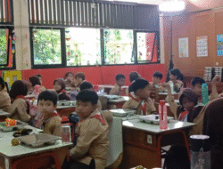 Presiden Prabowo dan Bill Gates Kunjungi SDN Jati 03 Pulogadung, Program Makan Bergizi Gratis Jadi Sorotan